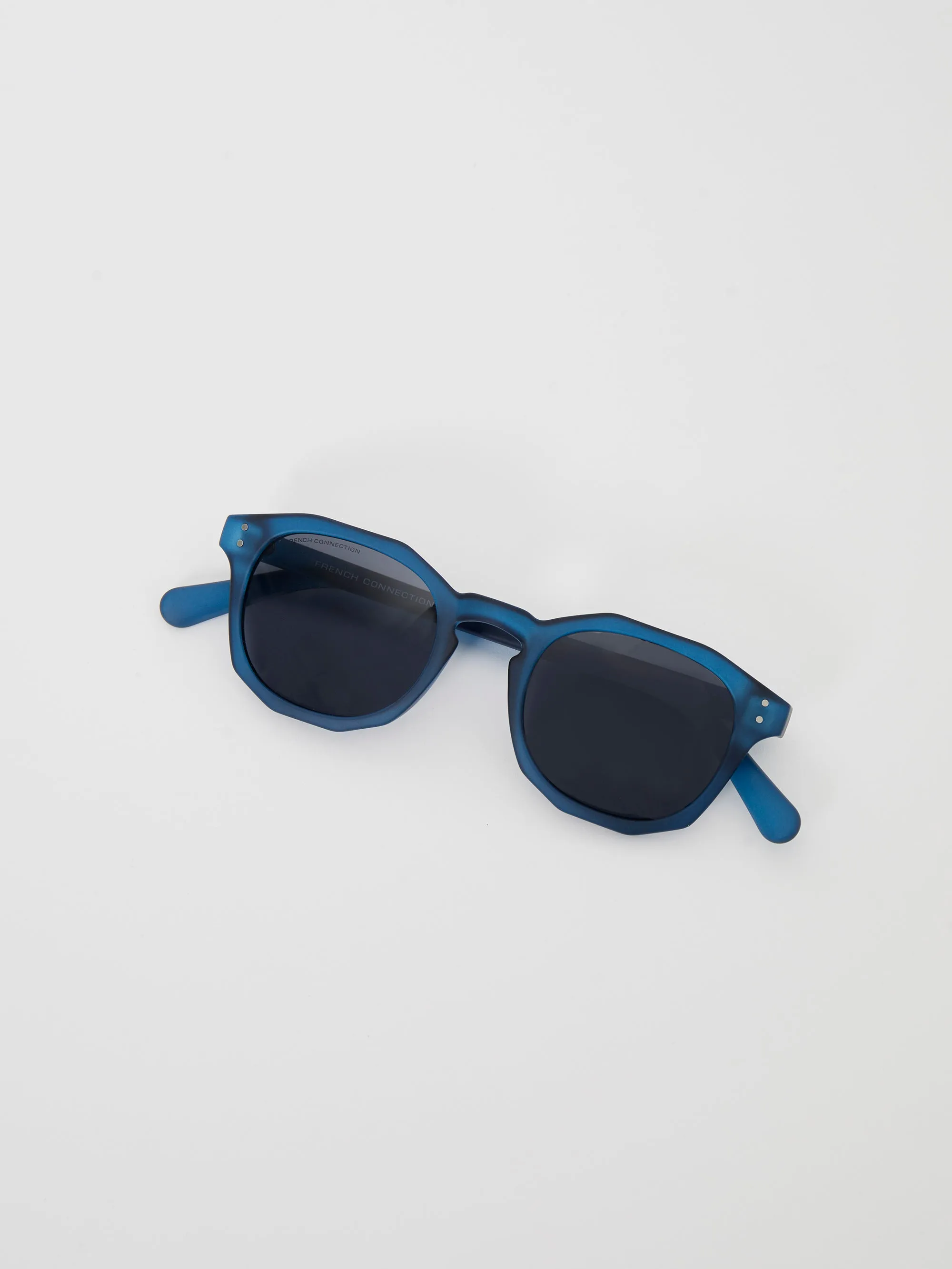 Faceted Preppy Sunglasses