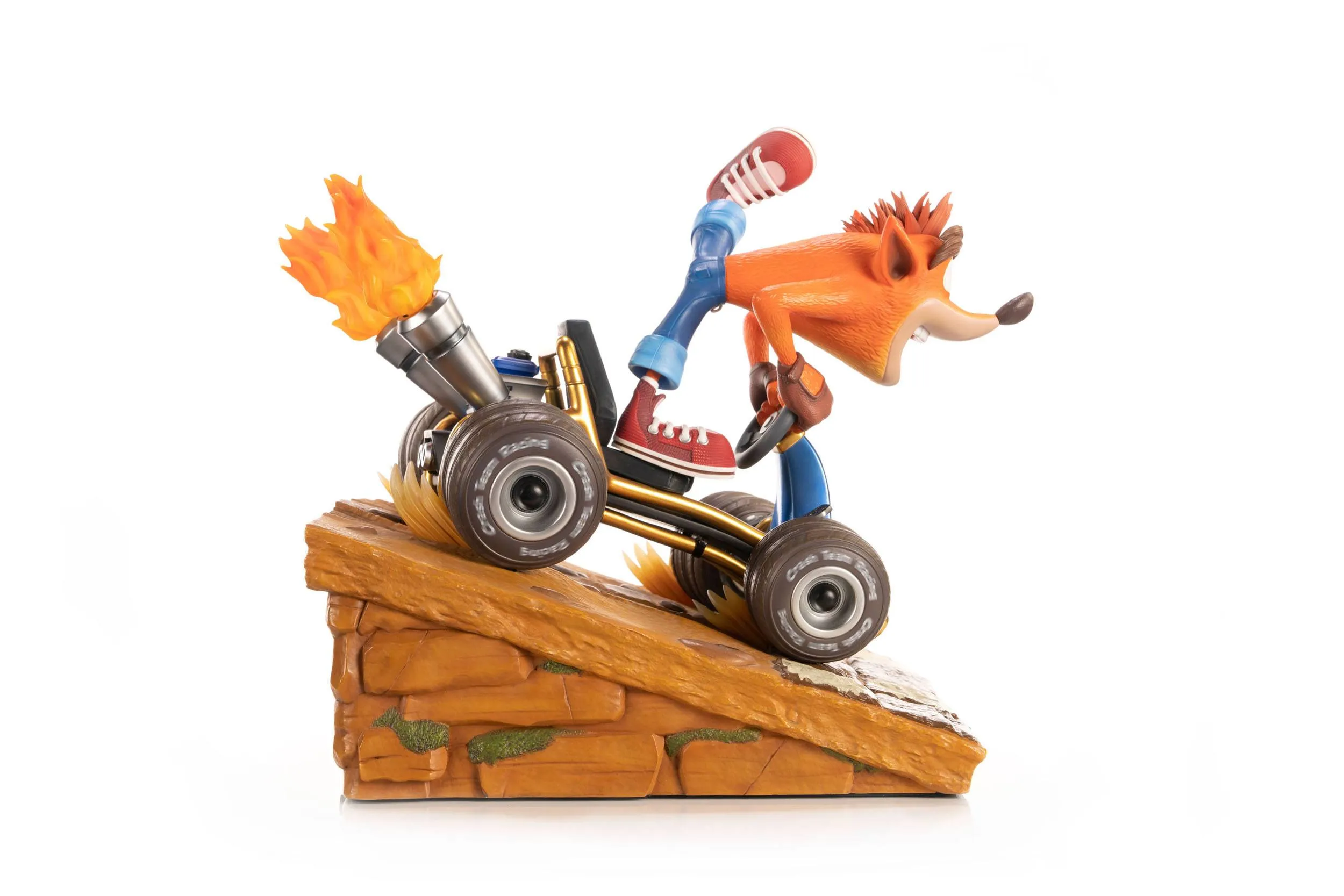 First 4 Figures Crash Team Racing Nitro-Fueled Crash in Kart Statue